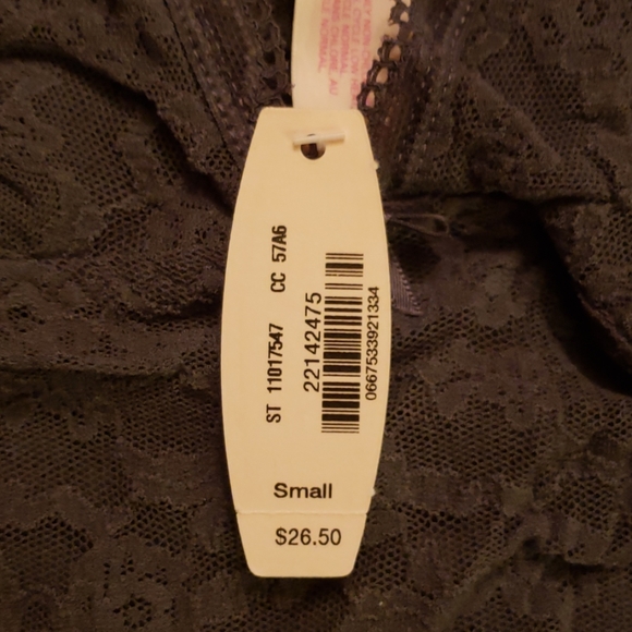 Victoria's Secret NWT Bralette - Picture 3 of 3